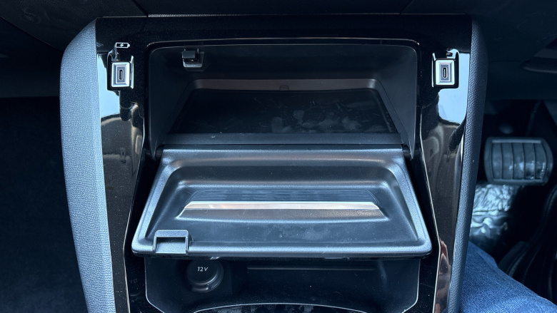 Peugeot 208 1.2 Hybrid 110 Allure 5dr e-DSC6 Petrol Hatchback